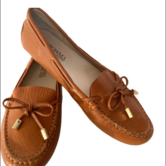 MICHAEL Michael Kors - Picture 7 of 8